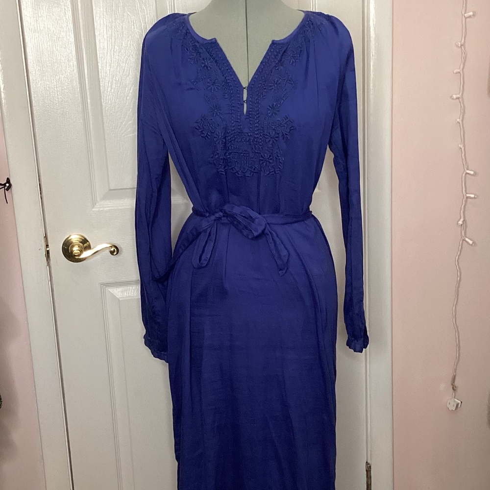 The J. Peterman Company periwinkle dress with tied waist Womens small